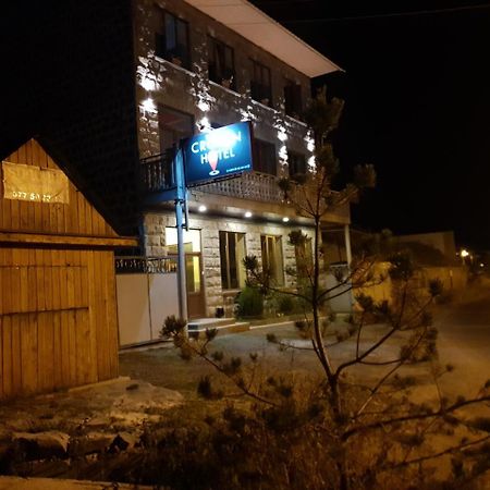 Guesthouse Crown Of ซากาดซอร์ ภายนอก รูปภาพ